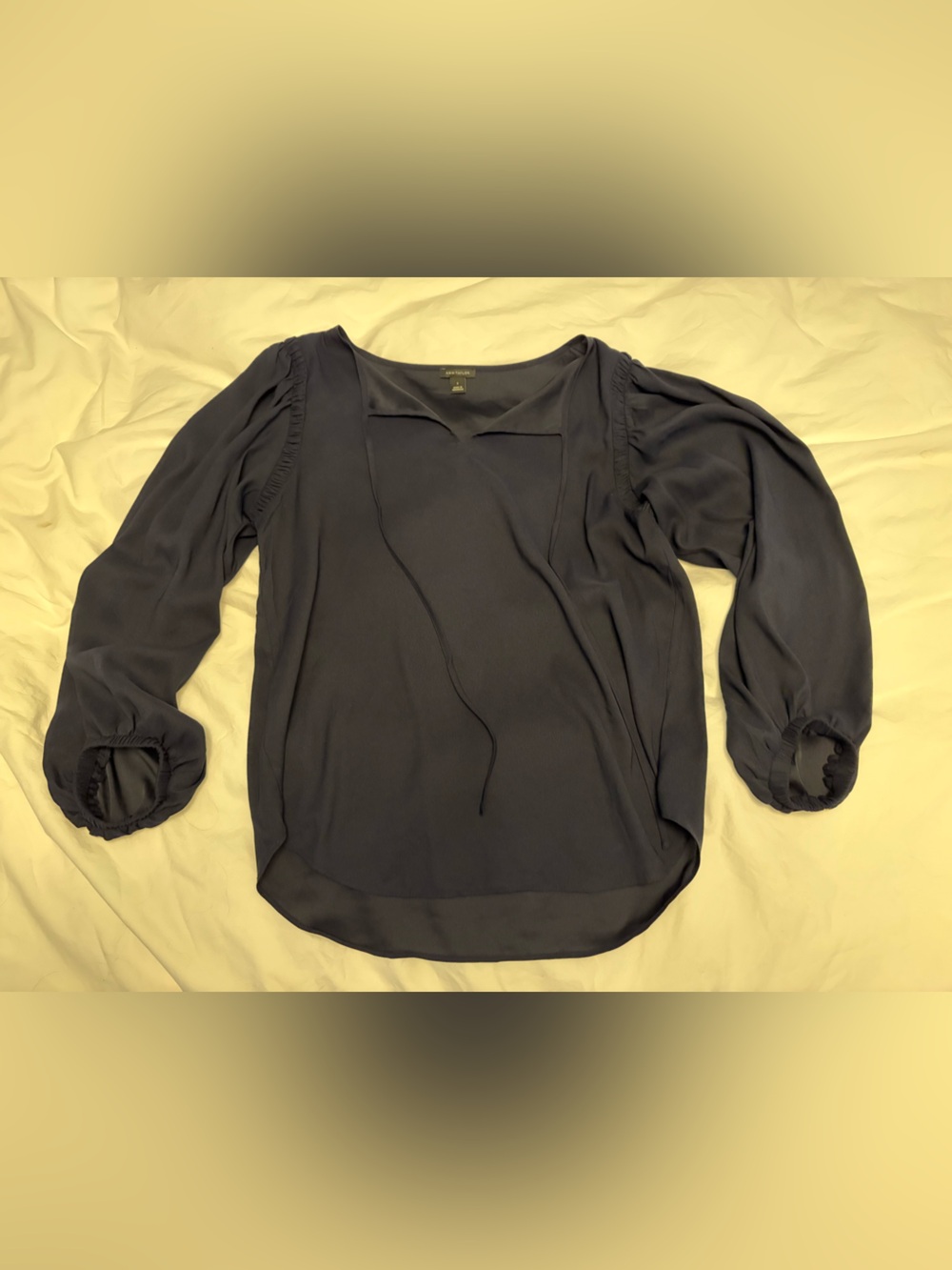 Ann Taylor Navy Pleated Split Neck Blouse Small Style 454868